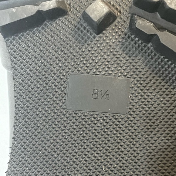 Aerosoles size 8-1/2 Lilia platform lug soles EUC - Picture 9 of 9